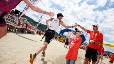 Vabilo &scaron;tudentom, da kot prostovoljci pomagajo pri organizaciji mednarodnega triatlona