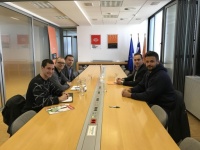 &Scaron;OS in SUSA združeno pristopila k urejanju položaja &scaron;tudentov &scaron;portnikov