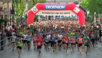 Na 26. Decathlon &scaron;tudentskem teku na grad 1244 tekačev