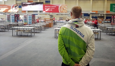 FOTO: Obedi ob zvokih glasbe!