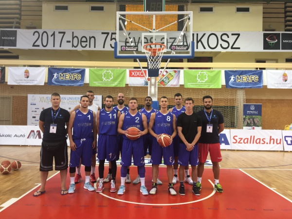 EUP v ko&scaron;arki, 1. dan: Primorci stik s Poljaki držali le v prvem polčasu